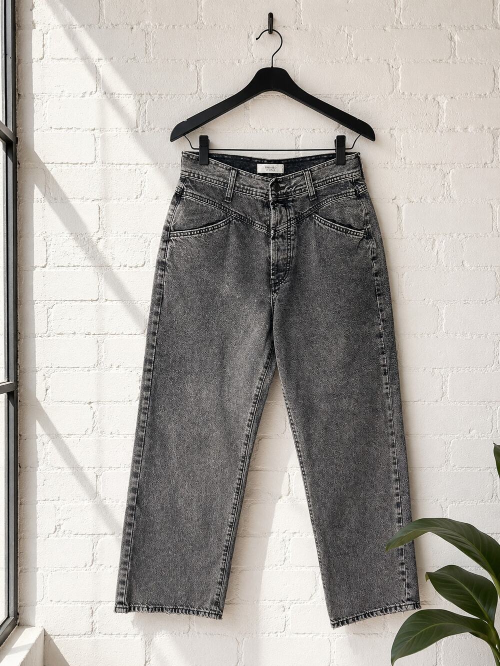 Forever 21 Los Angeles Gray Acid Wash High Rise Straight Leg Jeans Size 10